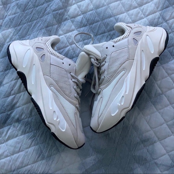 Adidas - Picture 2 of 2